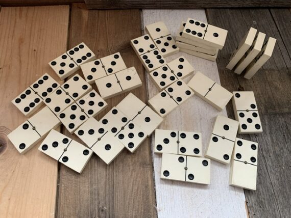 Double 6 Domino white bakelite set handmade in box 1950 Holland - Image 3