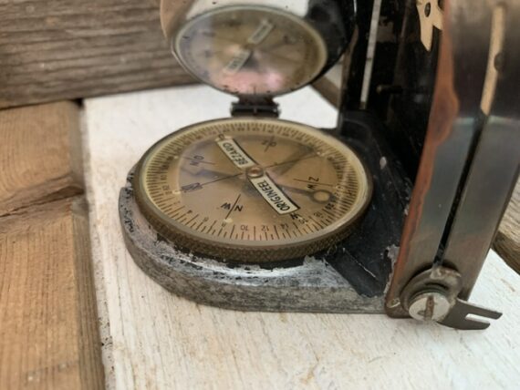 G.Lufft Bézard compass ZL nr. 62 marked 1940 Germany Netherlands