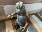 Large posable Godzilla 13" 33 cm Dor Mei 1986 China - Image 6