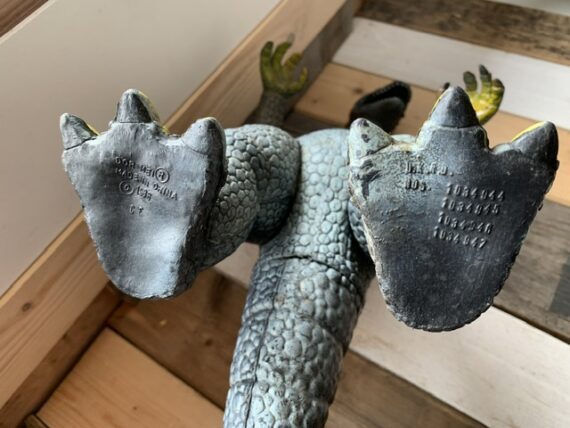 Large posable Godzilla 13" 33cm, made by Dor Mei in 1986 in China