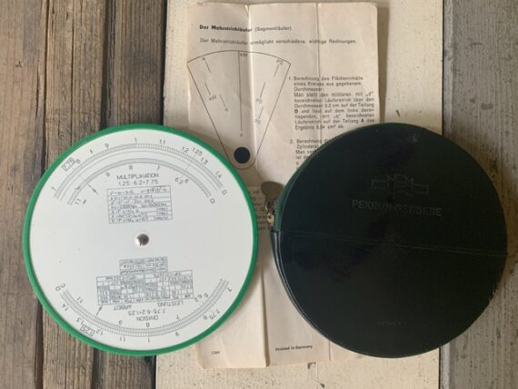 Faber Castell 8/10 circular slide rule manual case 1969 Germany - Image 4