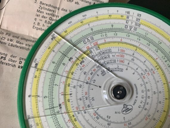 Faber Castell 8/10 circular slide rule manual case 1969 Germany