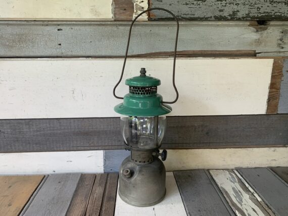 Coleman model 242B 300CP Sport-Lite lantern 1938 Canada