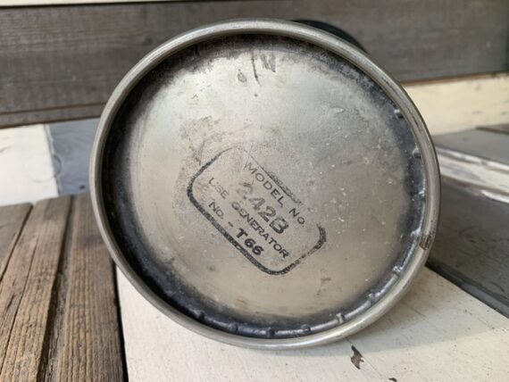 Coleman model 242B 300CP Sport-Lite lantern 1938 Canada