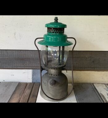 Coleman model 242B 300CP Sport-Lite lantern 1938 Canada