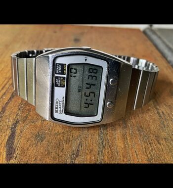Seiko M159-5010 Quartz LCD chronograph white steel 1976 Japan
