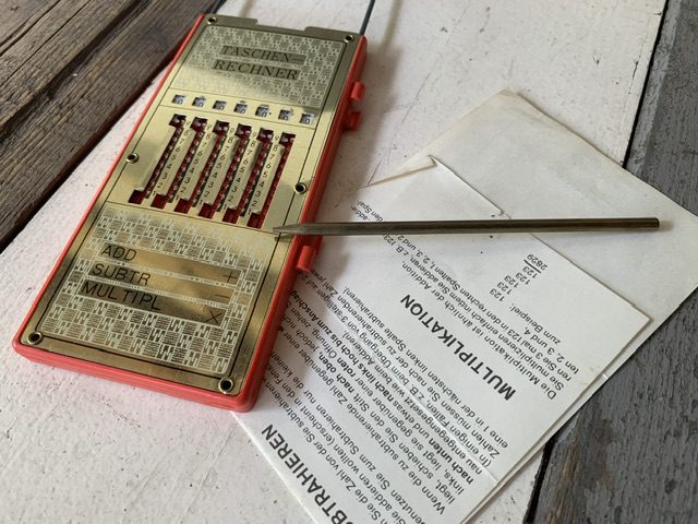 Tachenrechner Addiator calculator tool pen manual 1960 Tachenrechner Addiator calculator tool pen manual 1960