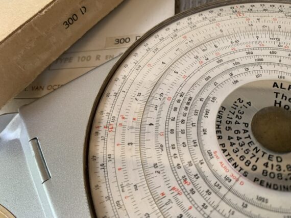 Alro 300D Slide rule metal case full set 1950 Holland - Image 7