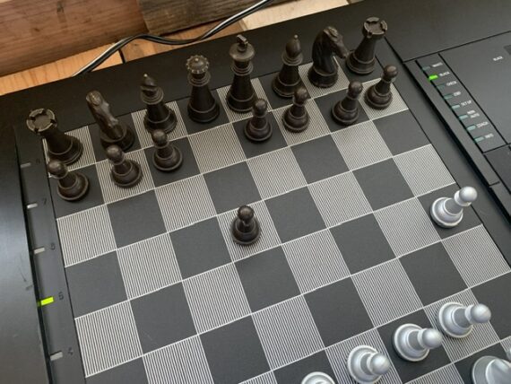 Saitek Conquistador Chess trainer computer electronic Saitek 1988 Hong Kong - Image 10