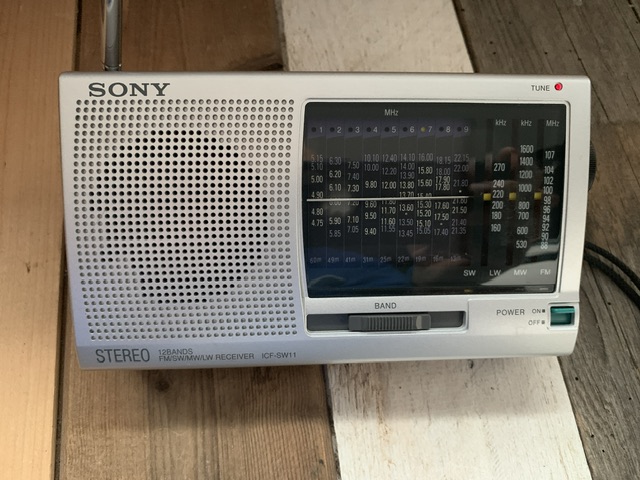 ☆SONY☆短波ラジオ ICF-SW11☆FM/SW/LW/MW☆動作確認済☆ SONY 【公式