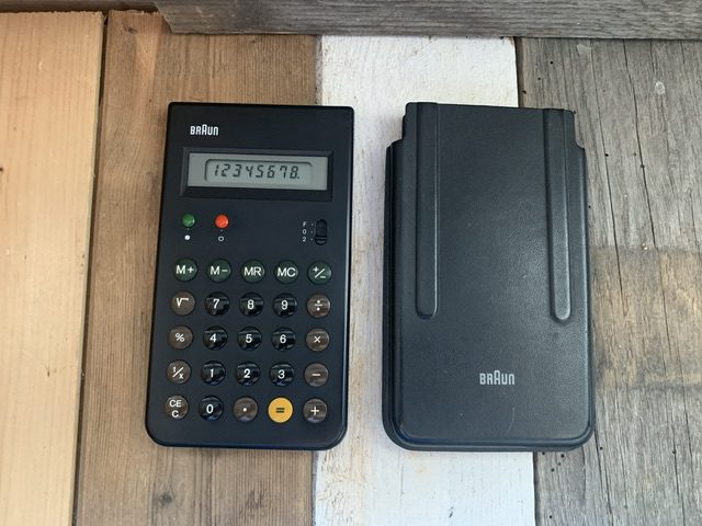 Braun ET 55 LCD Calculator 4835 design by Rams 1980 Germany Braun ET 55 LCD Calculator 4835 design by Rams 1980 Germany