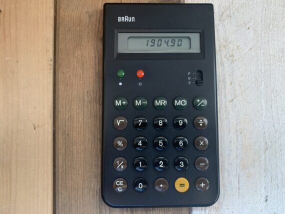 Braun ET 55 LCD Calculator 4835 design by Rams 1980 Germany - Image 4