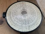 Loga 30sTt 360 circular duplex slide rule in case 1970 Switzerland - Image 2