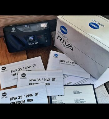 Minolta Riva GT Freedom 50n 35mm camera manual box 1991 Japan