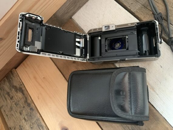 Minolta Riva Zoom 130 camera bag 2000 Japan - Image 7