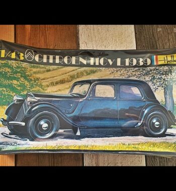 Heller 159 Citroen 11CV L 1939 1:43 model kit 1970 France