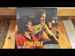 Star Trek 1999 wall photo calendar still sealed 1998 Paramount USA