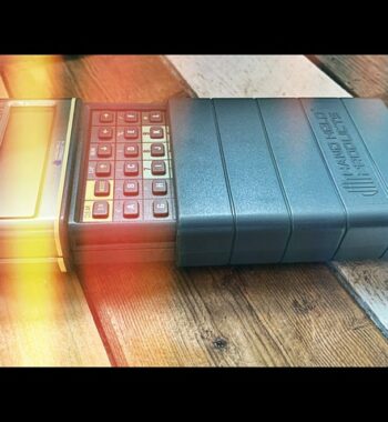 Hand Held Products Psion Organiser II model LA calculator computer 1980 UK