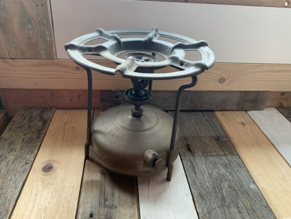 Coleman 518 Solus collapsable brass stove 1940 Canada - Image 2
