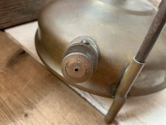 Coleman 518 Solus collapsable brass stove 1940 Canada