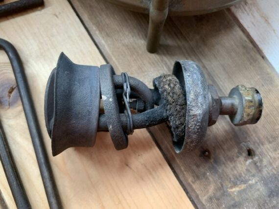 Coleman 518 Solus collapsable brass stove 1940 Canada