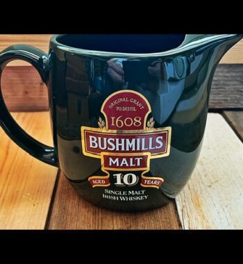 Bushmills Whiskey medium water jar Ireland 1990