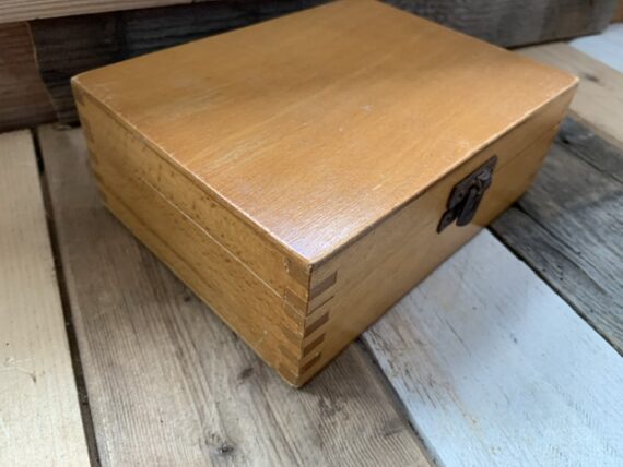 Large early light weight Chess set K8 ca. 1900 England - Image 2