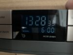 Jacob Jensen design radio control alarm clock champagne 2000 Denmark - Image 3