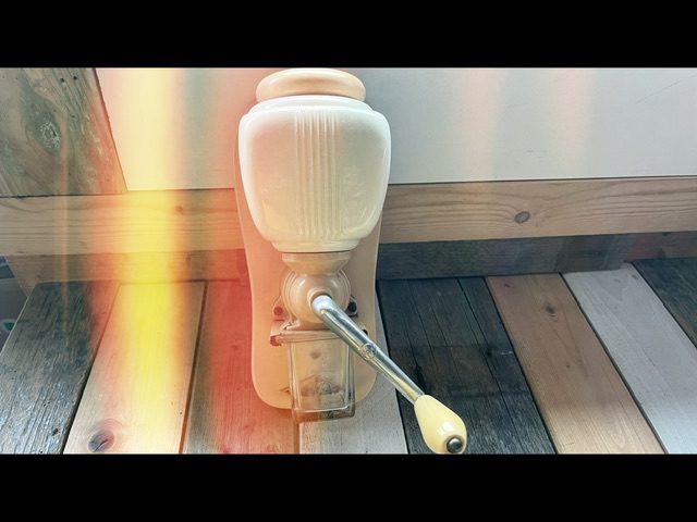 KyM 9730 wall coffee grinder cream beige 1951 Germany