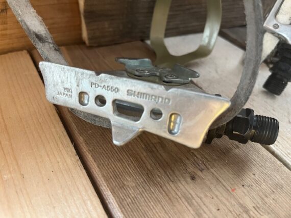 Shimano PD-A550 race bike pedals with toe clips 1990 Japan - Image 4