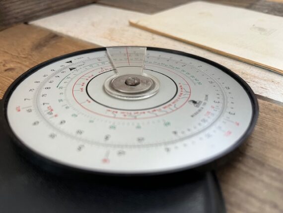 Norma Merkuria 100 circular slide rule full set 1970 Germany - Image 6