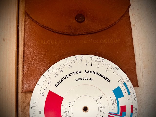 Graphoplex Modele 62 circular slide rule in case Radiological 1960 France