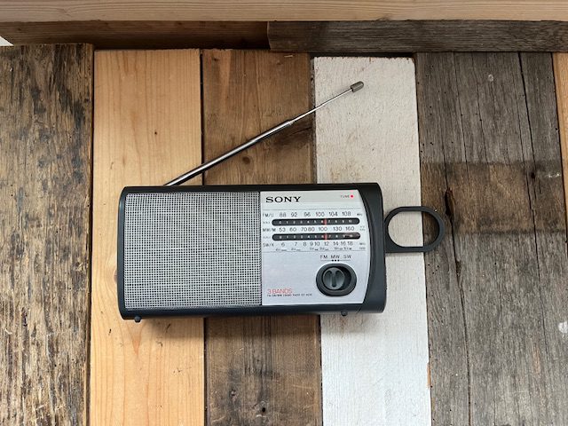 Sony Icf-403l Portable 3 Band Fm/mw/lw Radio | Achetez sur