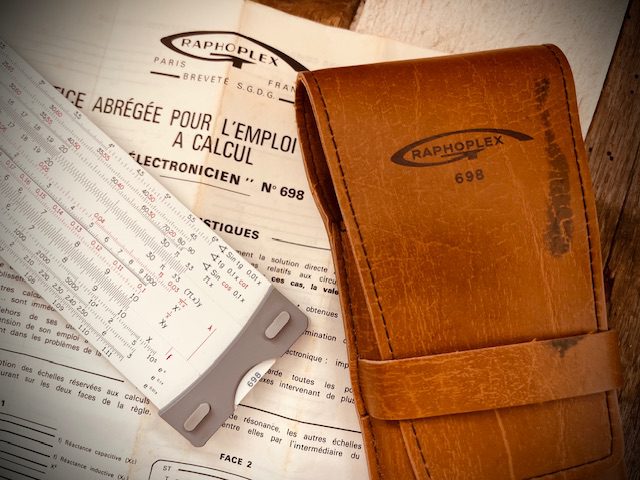 Graphoplex 698 Electronicien / electronica duplex slide rule full, made ca. 1970 in France