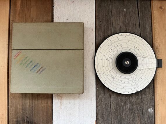 Loga 30sTt 360 circular duplex slide rule in case 1970 Switzerland