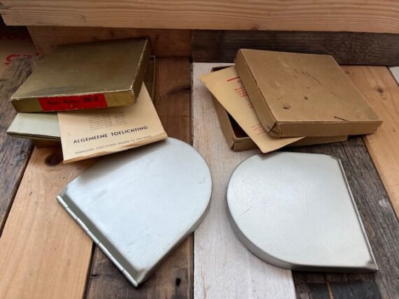 2x Alro 100 R + 200R circular slide rules full set 1940 Holland