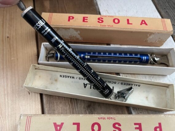 Pensola 2x small weight scales in boxes 1970 Switzerland