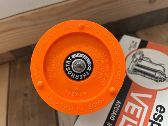 Velox espresso orange design coffee machine box 1970 Italy - Image 4