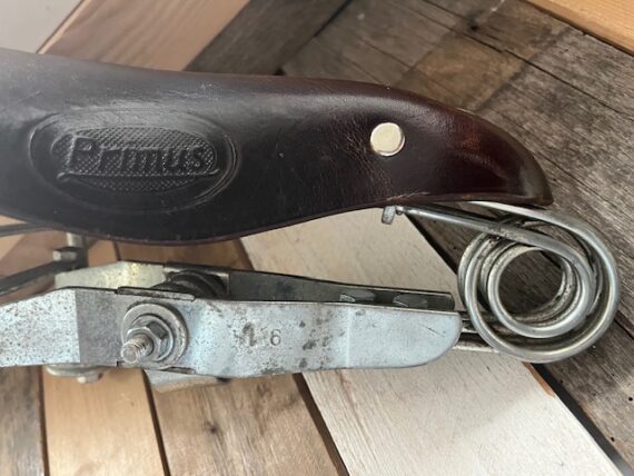 Lepper Primus leather mens brown saddle bike huge springs 1991 Holland