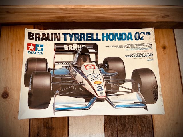 Tamiya Braun Tyrrel Honda 020 20029 1:20 model kit 1991 Japan Tamiya Braun Tyrrel Honda 020 20029 1:20 model kit 1991 Japan